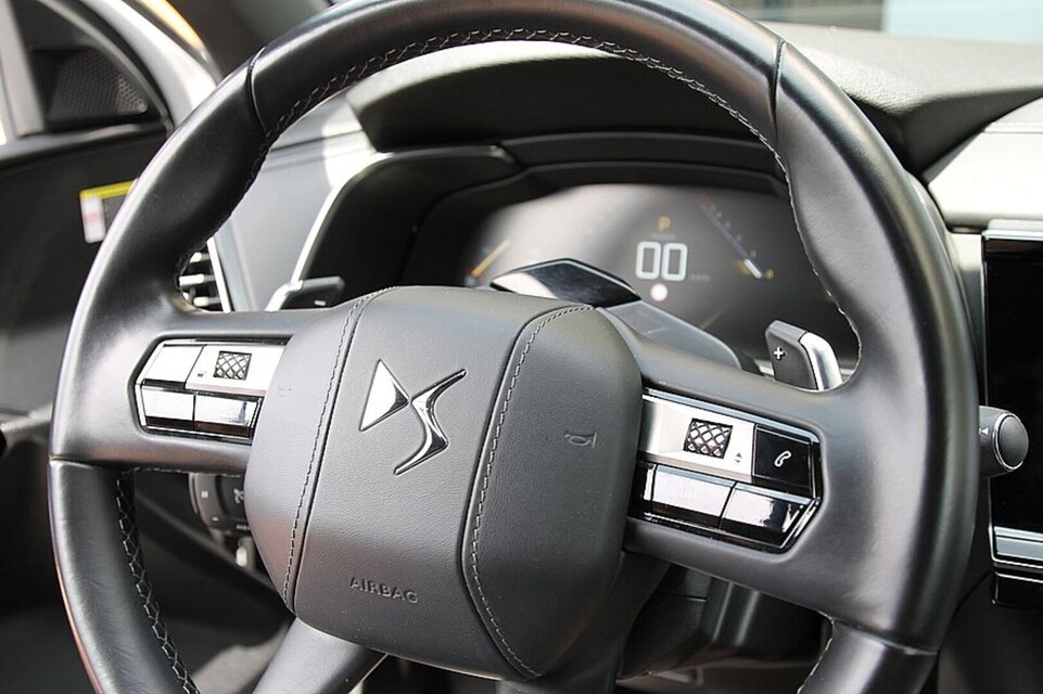 DS Automobiles DS 7 Crossback