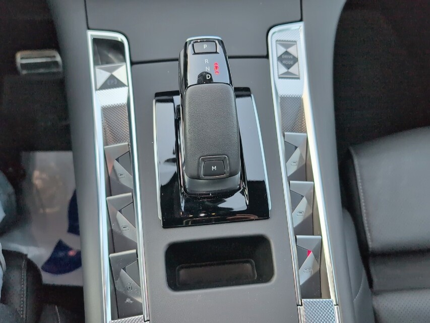 DS Automobiles DS 7 Crossback