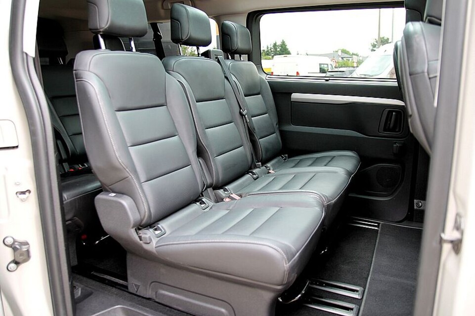 Peugeot Traveller