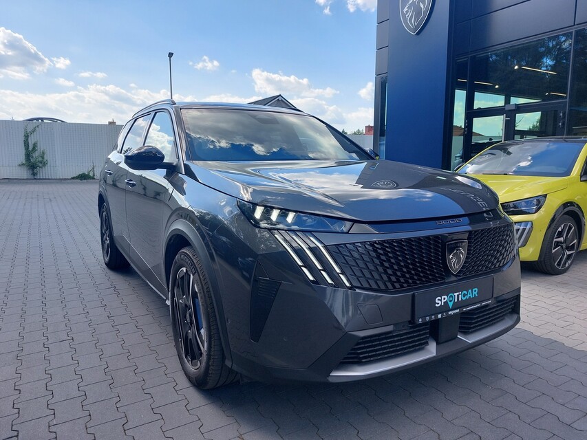 Peugeot 5008