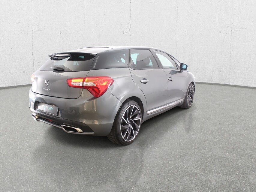 Citroën DS5