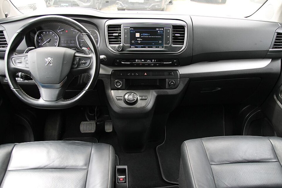Peugeot Traveller