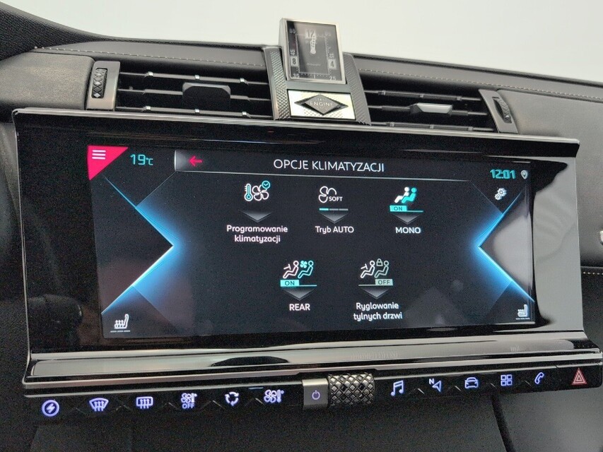 DS Automobiles DS 7 Crossback