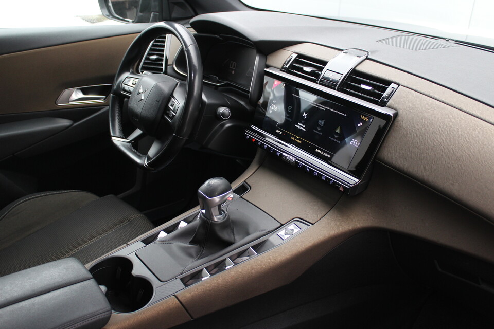 DS Automobiles DS 7 Crossback