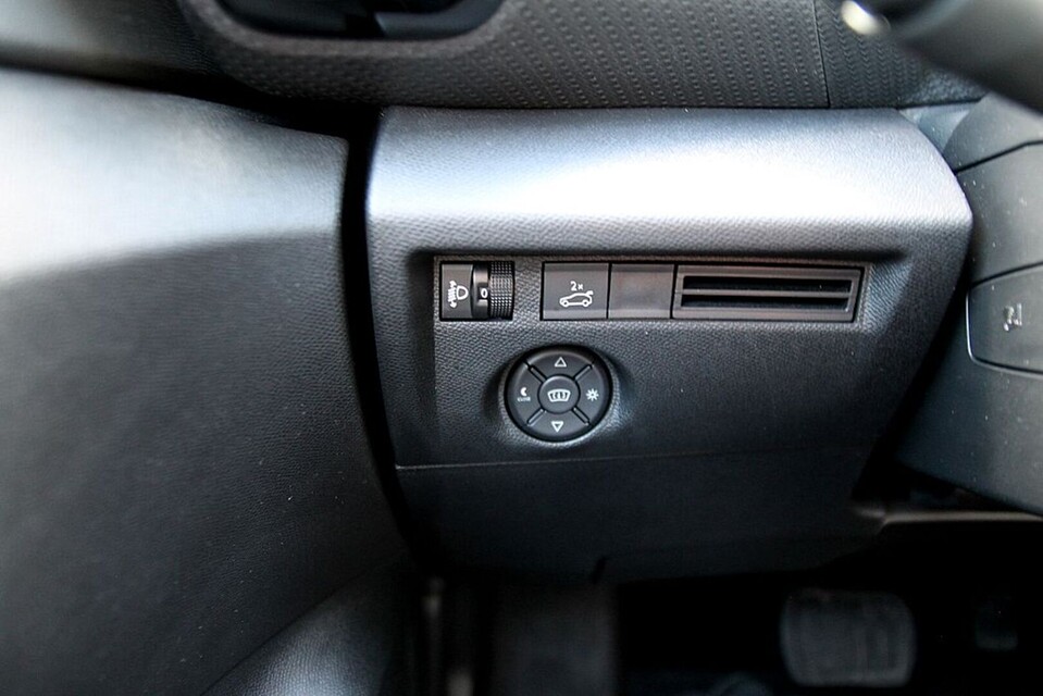 Citroën C4X