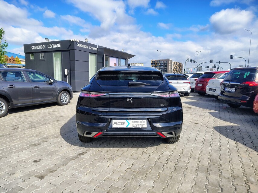 DS Automobiles DS 4