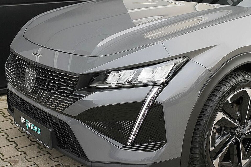 Peugeot 408