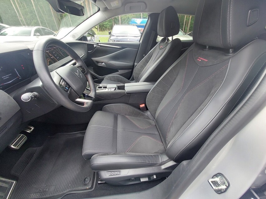 DS Automobiles DS 4