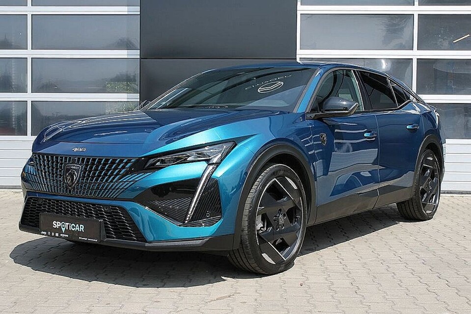 Peugeot 408