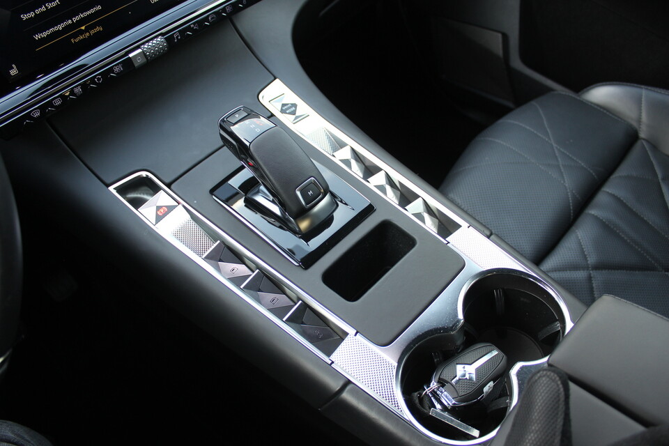 DS Automobiles DS 7 Crossback