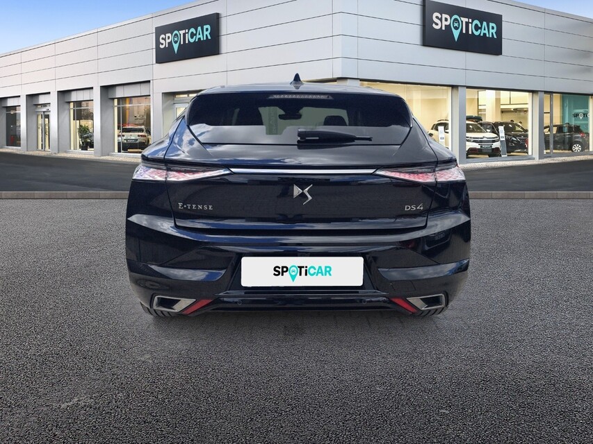 DS Automobiles DS 4