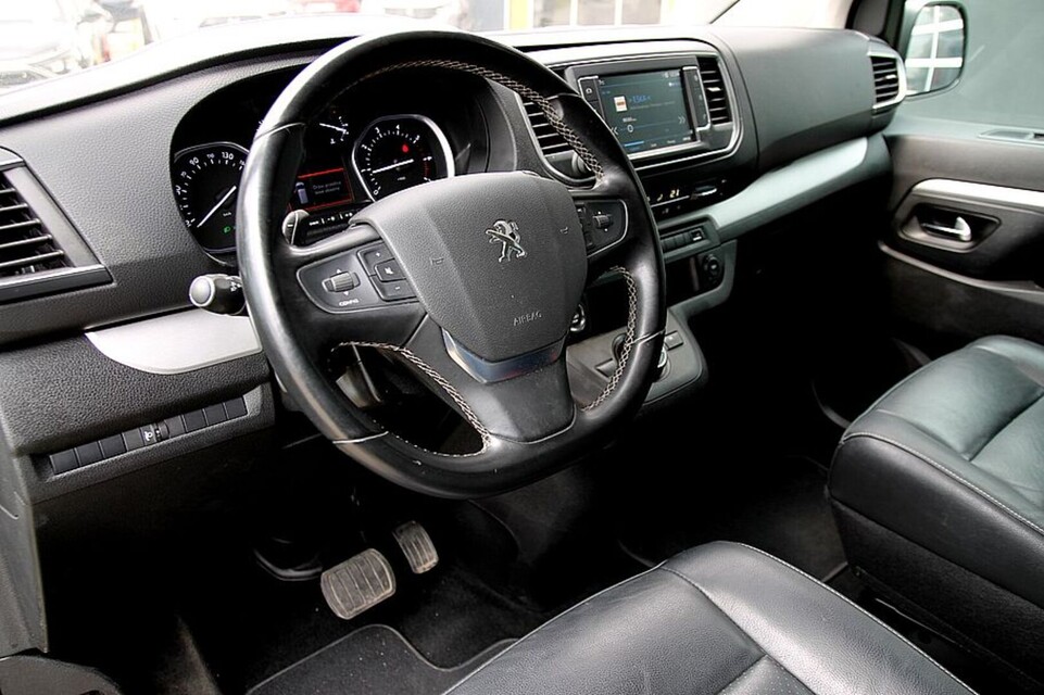 Peugeot Traveller