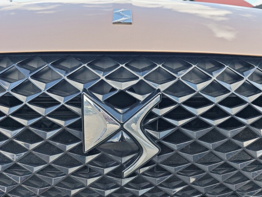 DS Automobiles DS 4