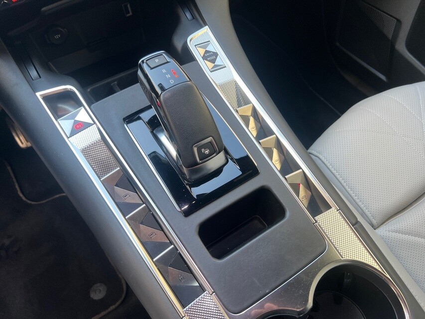 DS Automobiles DS 7 Crossback