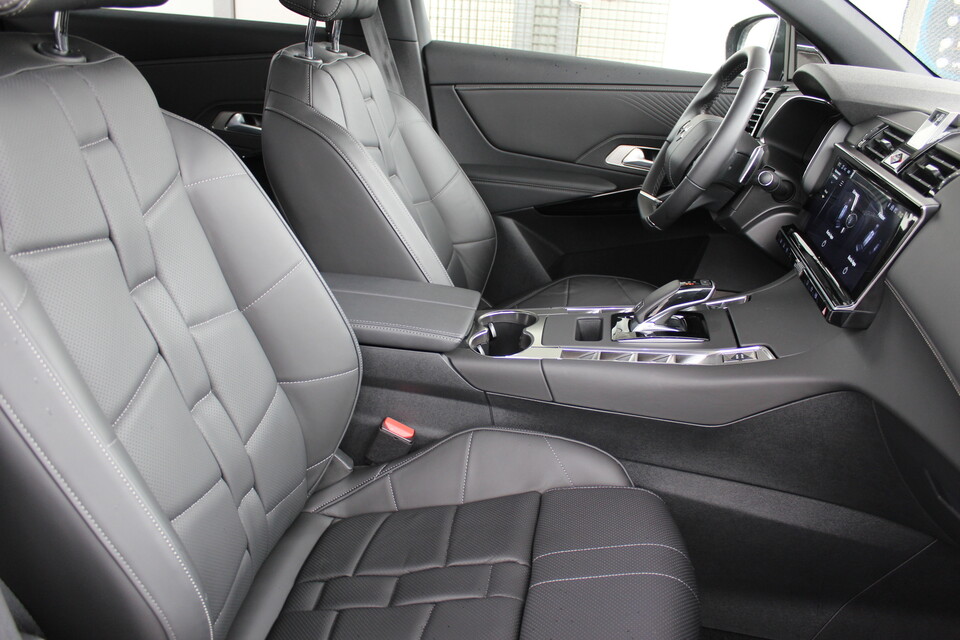 DS Automobiles DS 7 Crossback