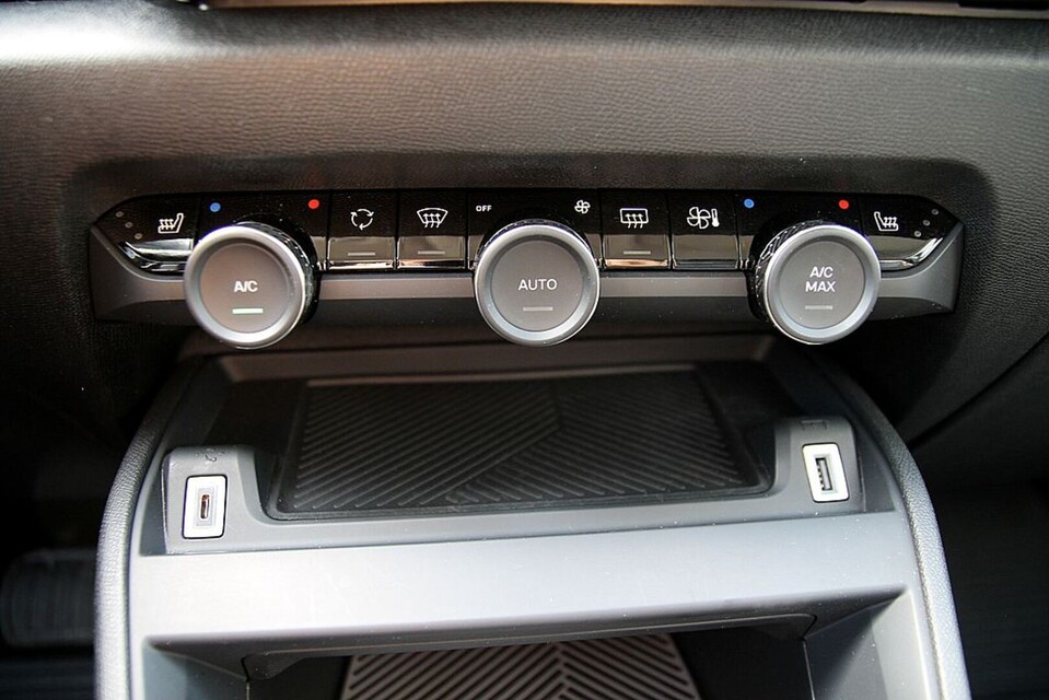 Citroën C4X
