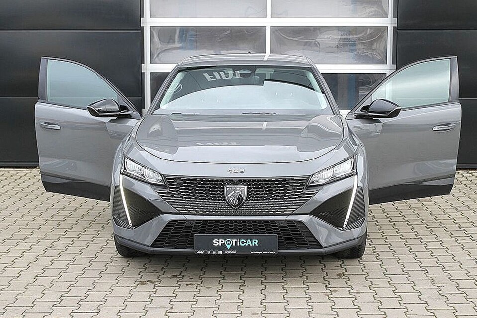 Peugeot 408