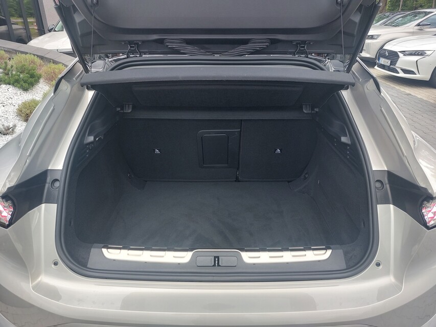 DS Automobiles DS 4