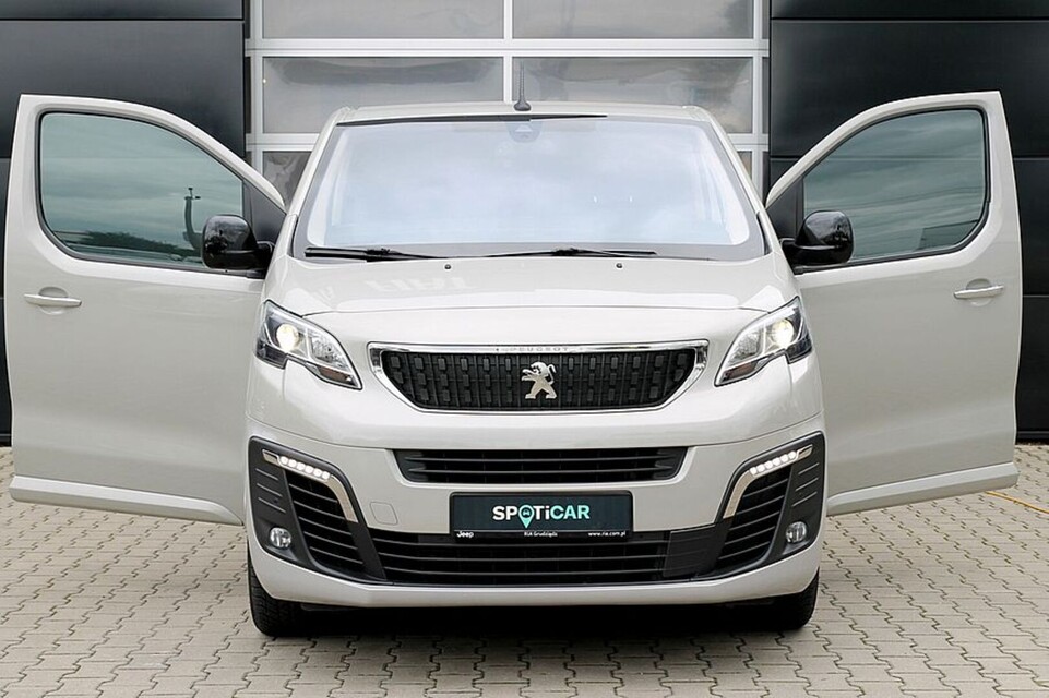 Peugeot Traveller