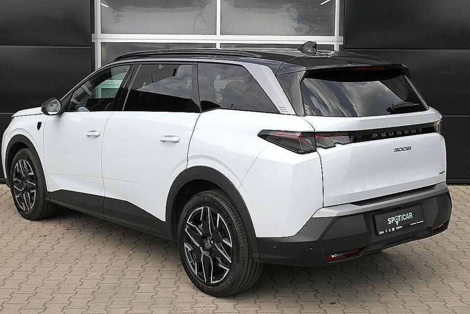 Peugeot 5008