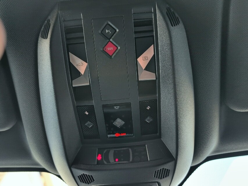 DS Automobiles DS 7 Crossback