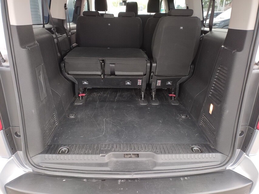 Peugeot Traveller