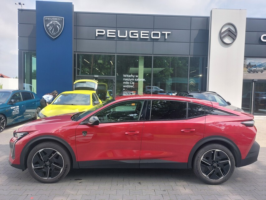 Peugeot 408