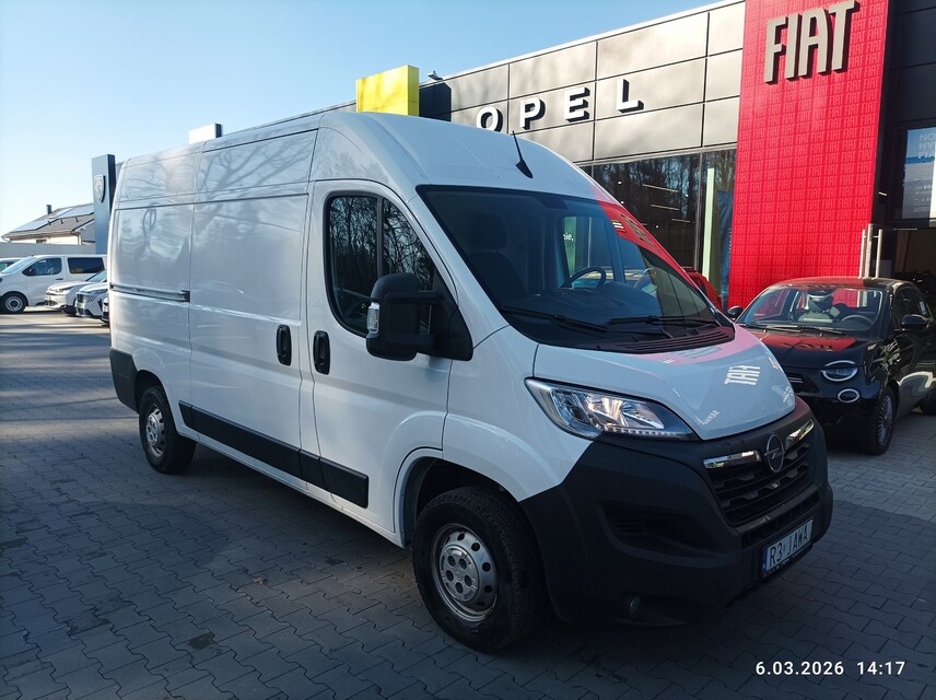 Opel Movano