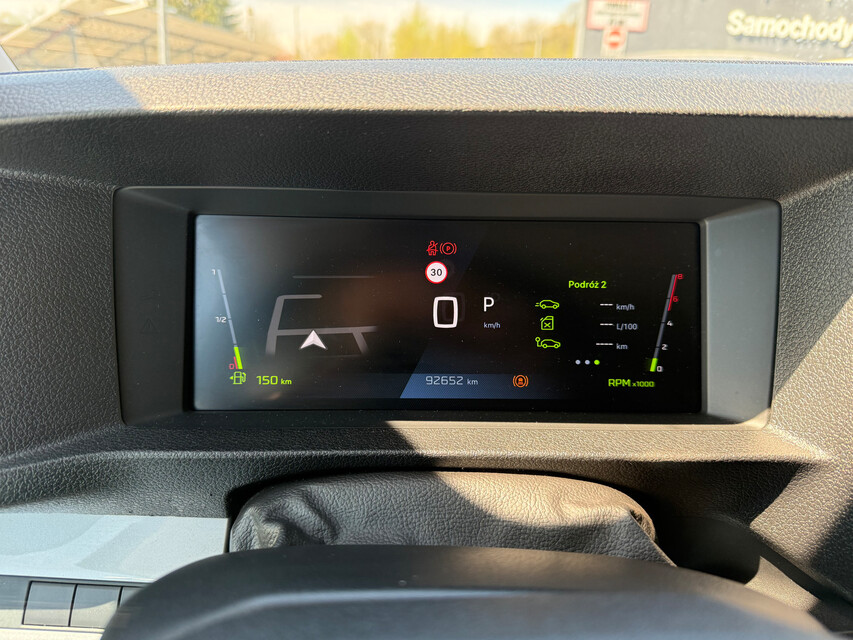 Peugeot Traveller
