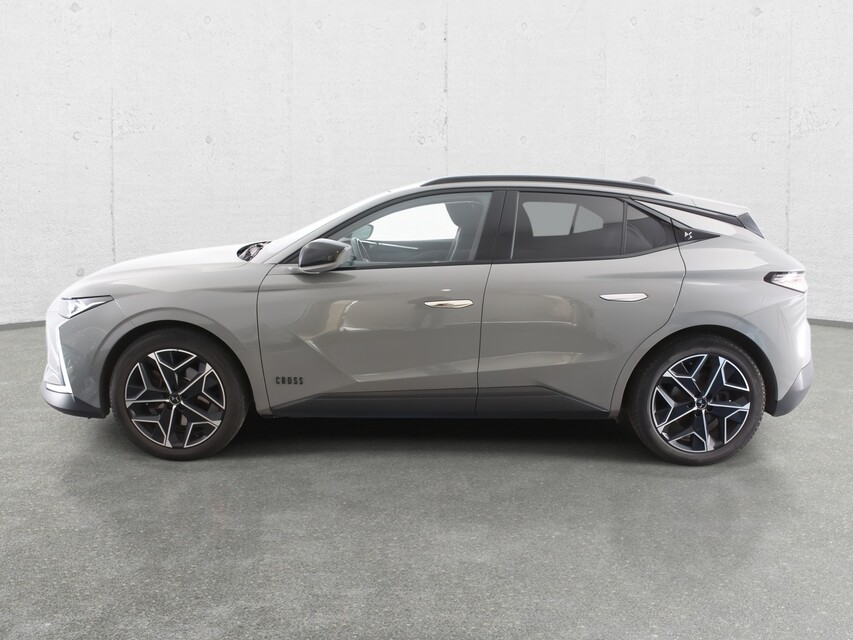 DS Automobiles DS 4