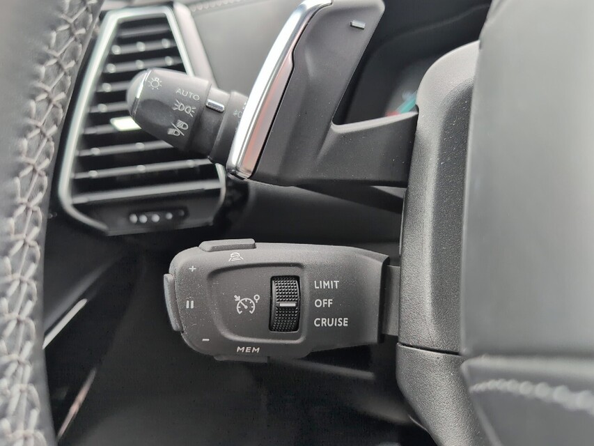DS Automobiles DS 7 Crossback