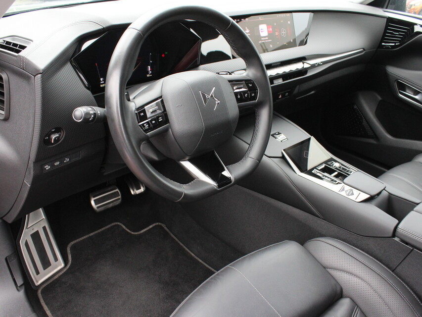 DS Automobiles DS 4