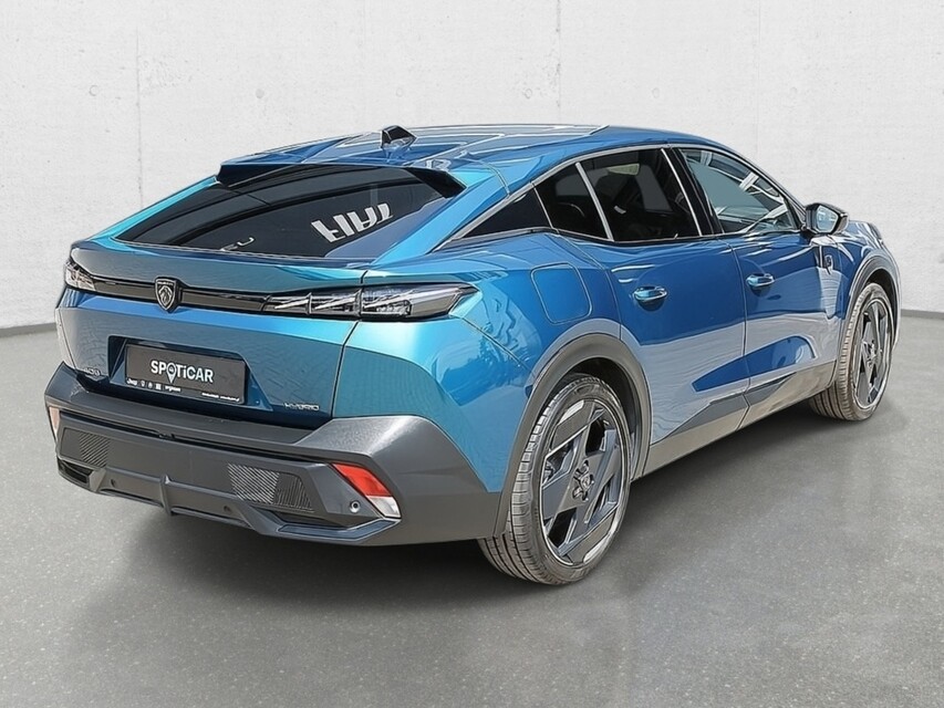 Peugeot 408