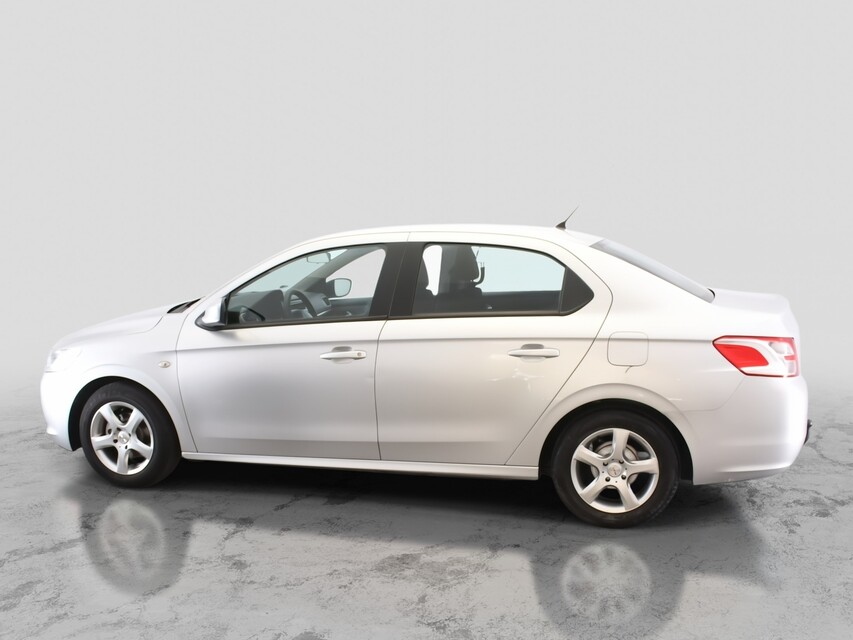 Peugeot 301