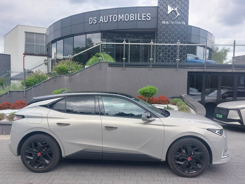 DS Automobiles DS 4