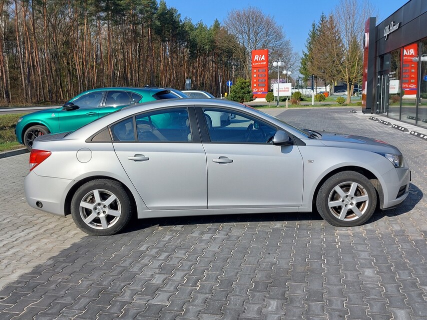 Chevrolet Cruze