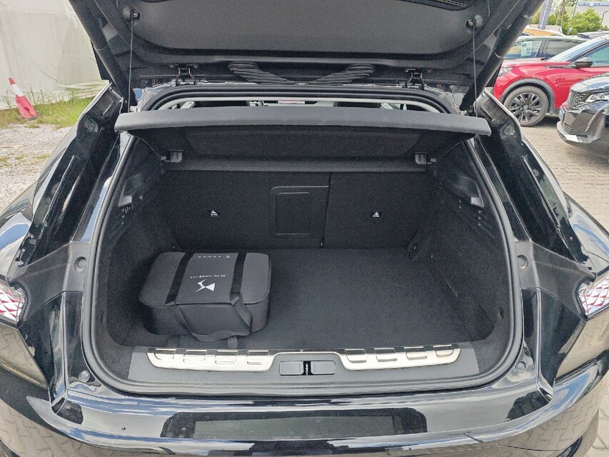 DS Automobiles DS 4