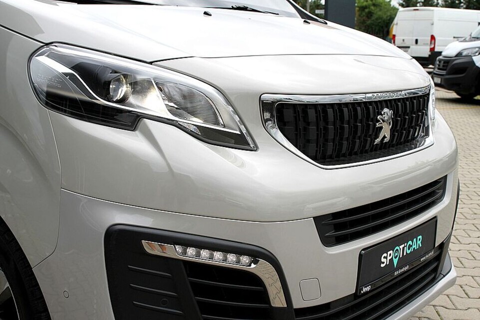 Peugeot Traveller