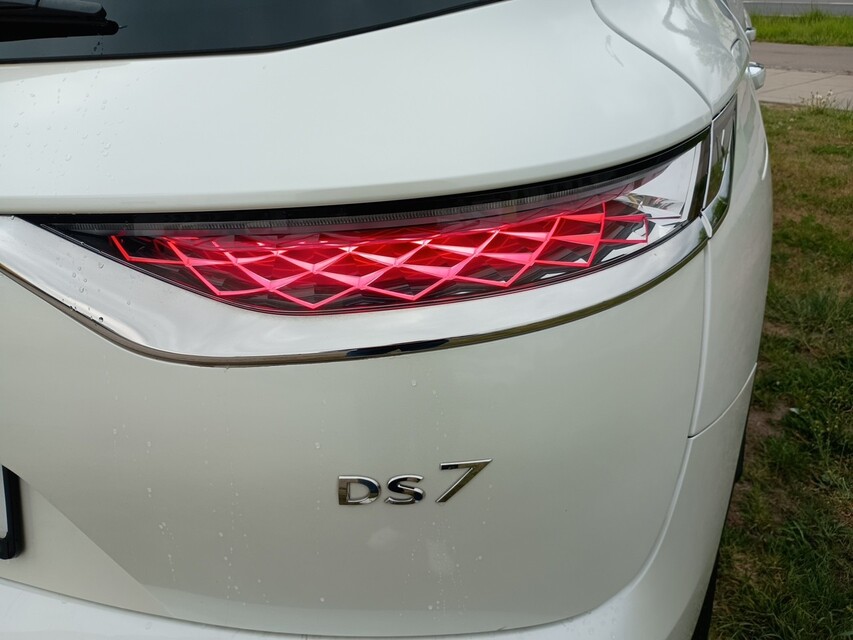 DS Automobiles DS 7 Crossback