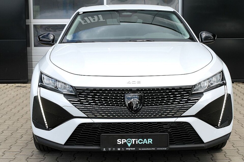 Peugeot 408