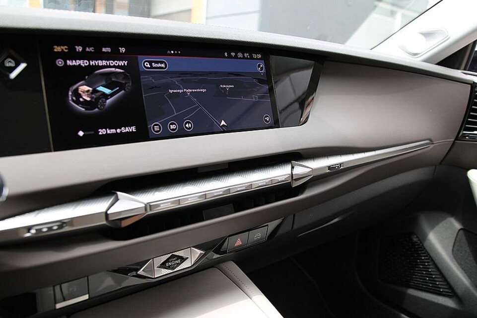DS Automobiles DS 4 Crossback