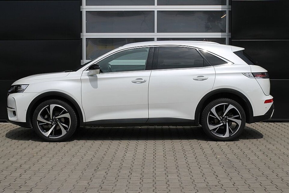 DS Automobiles DS 7 Crossback