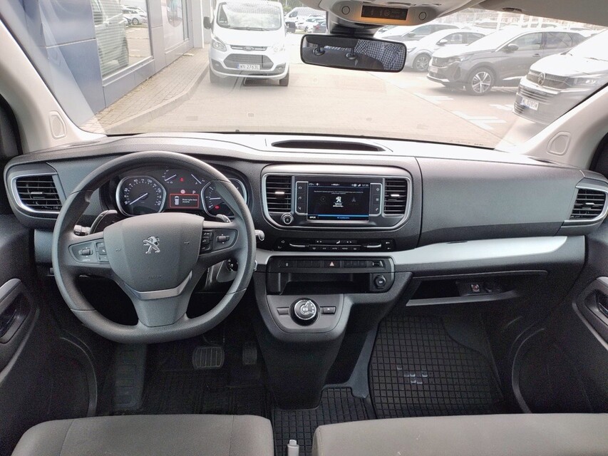 Peugeot Traveller
