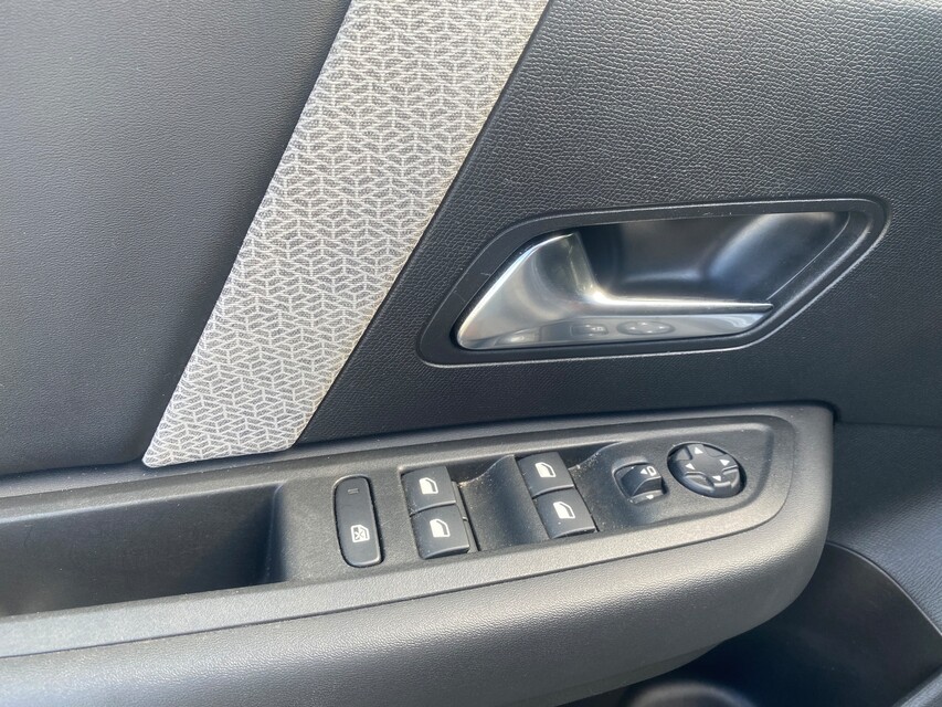 Citroën C4X