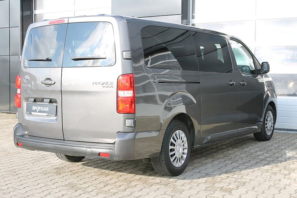 Toyota Proace Verso