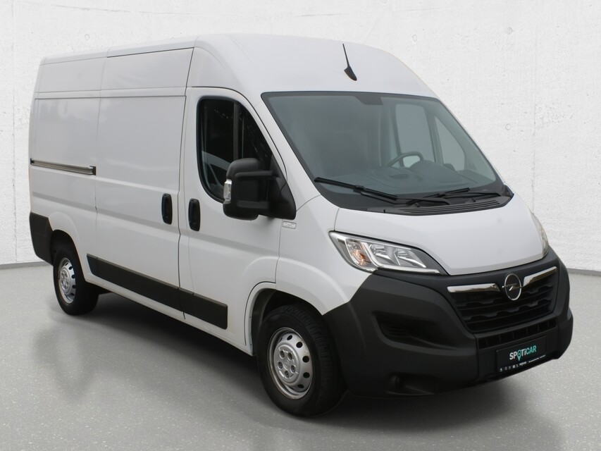 Opel Movano