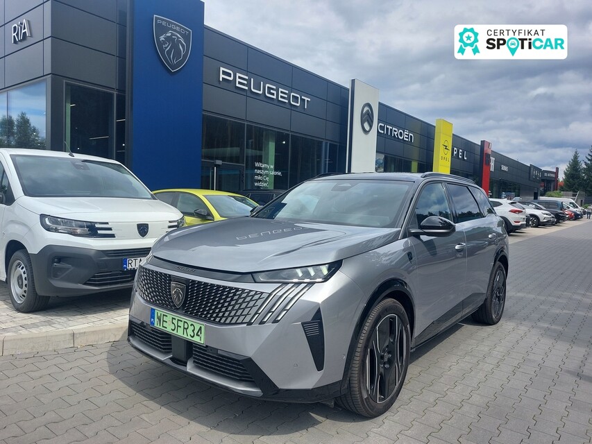 Peugeot E-5008