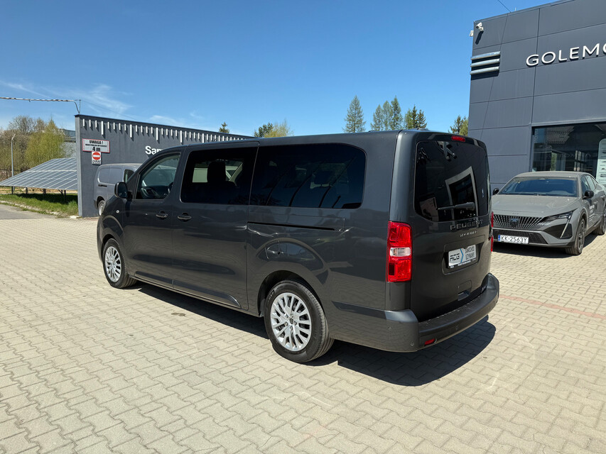Peugeot Traveller