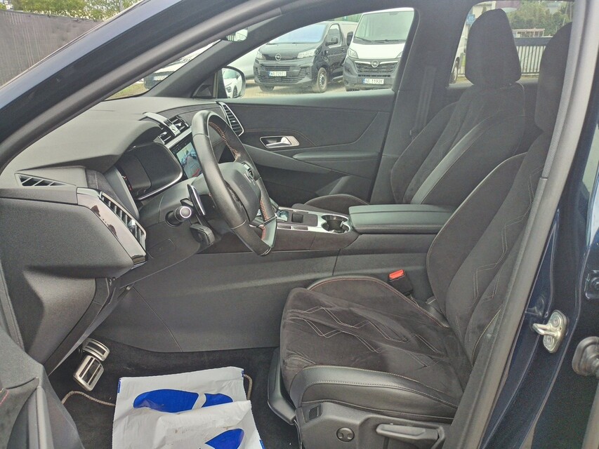 DS Automobiles DS 7 Crossback