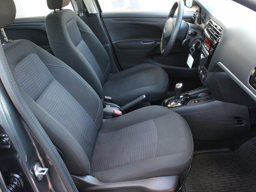 Peugeot 301